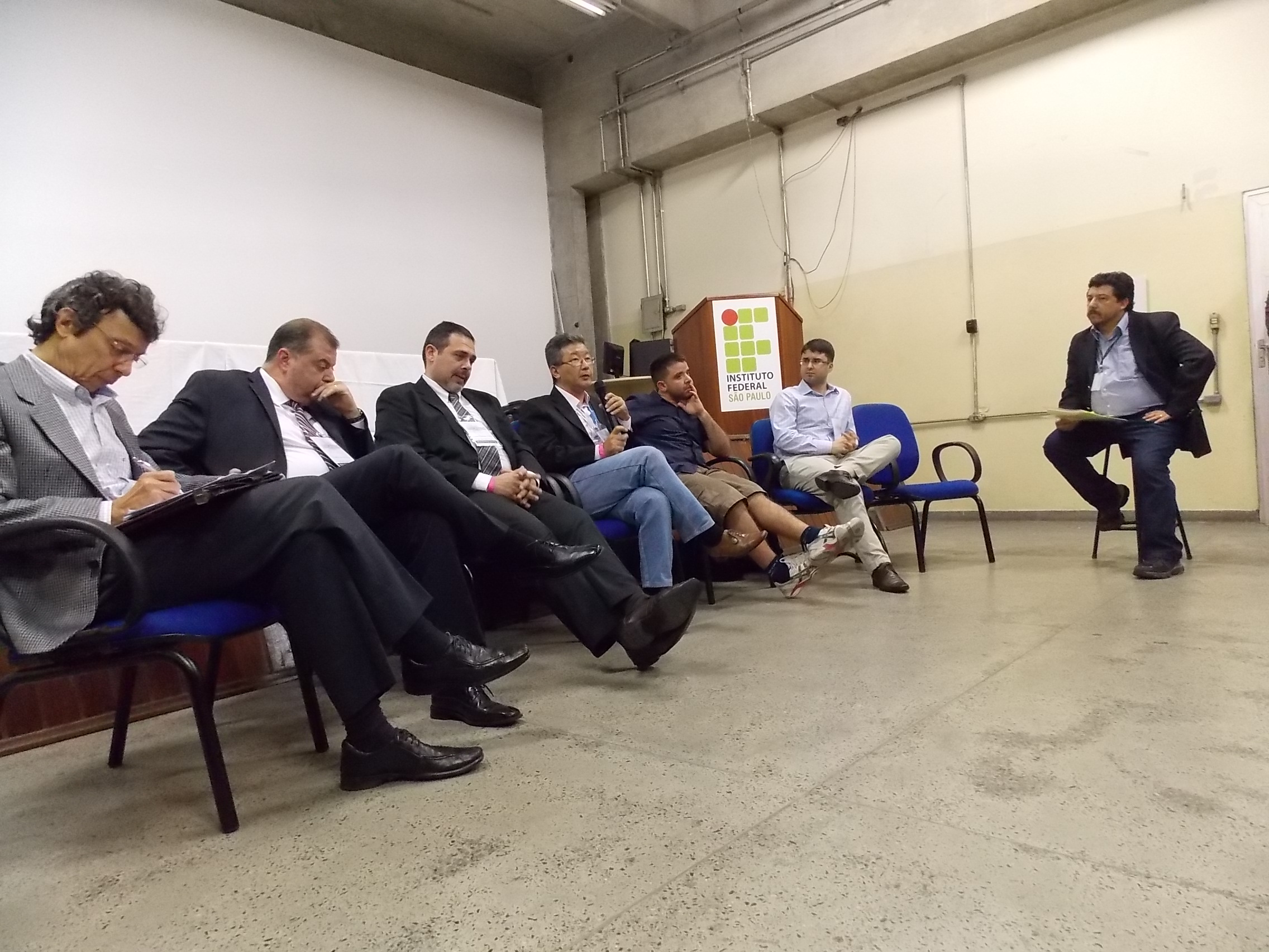 da esq para dir Eng. Jorge Silva Capital Humano Roberto Campos Telesul Alberto Naffah Siemens Eng Marcos Ito Zanini Renk Dr Marcelo Souza Bright Eng Ilton Pereira National Instruments Prof Alaor Saccoma