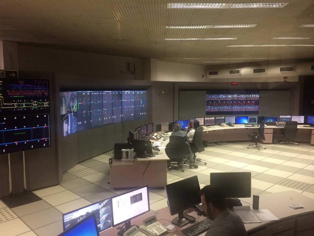 Sala.controle.Metro.SP